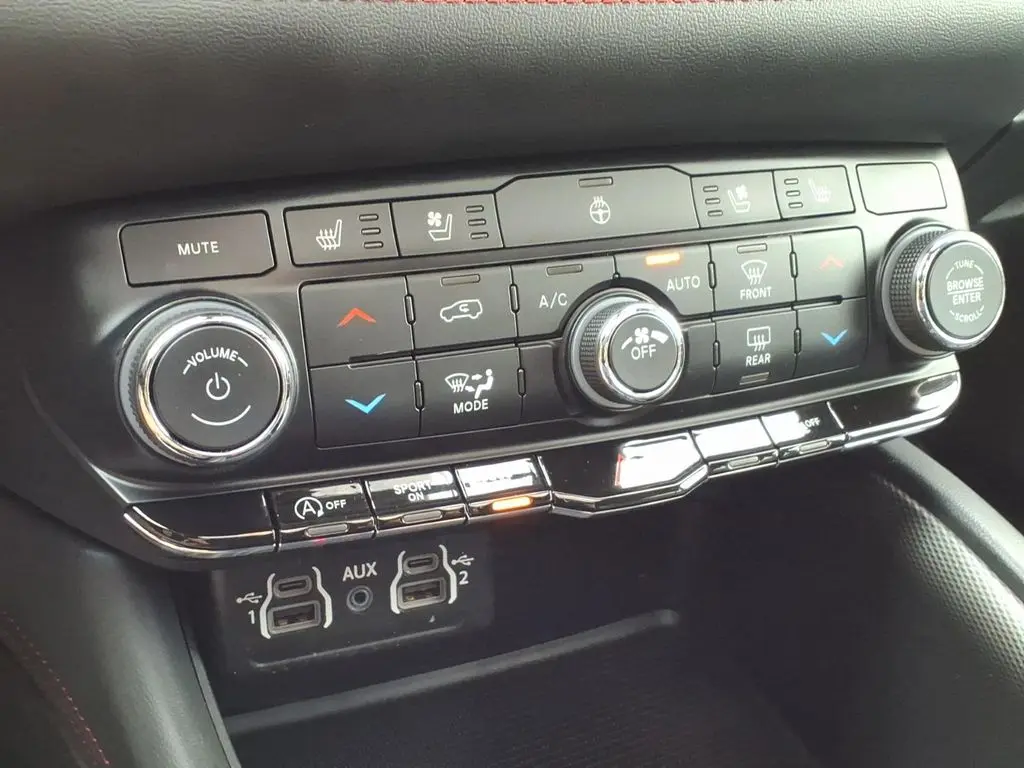 2024 Dodge Durango - $28,995