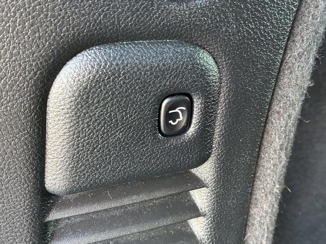 2022 Dodge Durango - $28,999