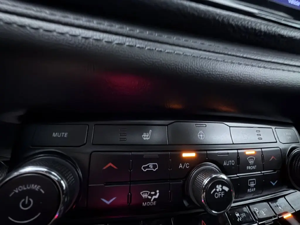 2022 Dodge Durango - $30,995