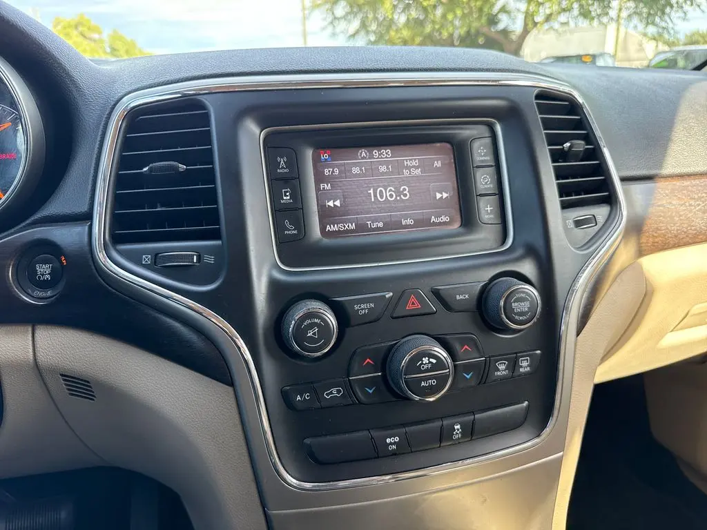 2014 Jeep Cherokee - $9,900