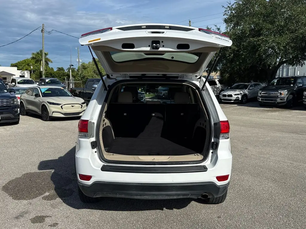 2014 Jeep Cherokee - $9,900