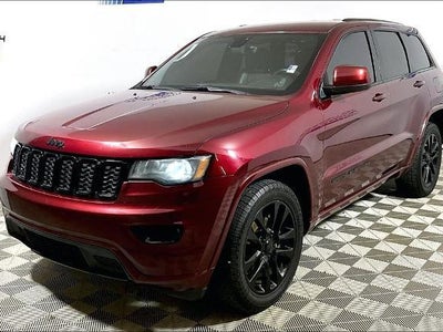 2017 Jeep Grand Cherokee 4X2 Laredo 4DR SUV