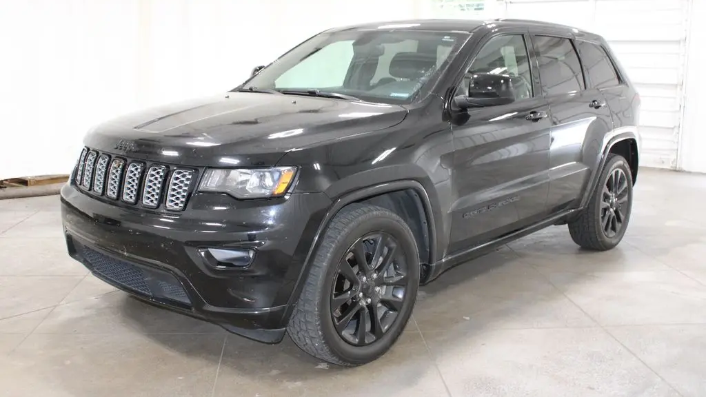 2018 Jeep Grand Cherokee Laredo