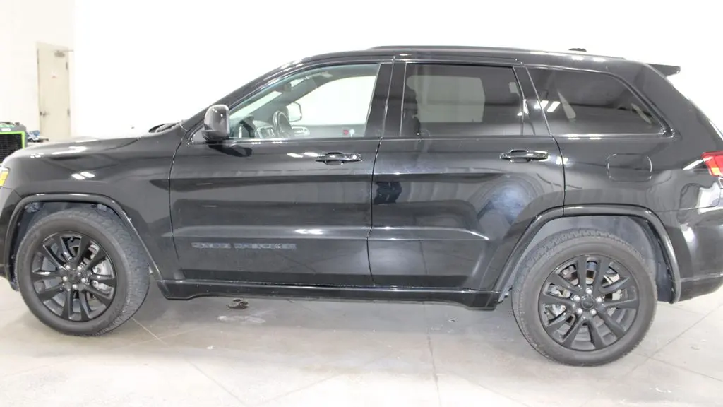 2018 Jeep Grand Cherokee Laredo