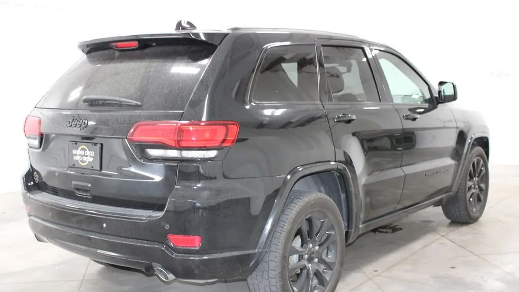 2018 Jeep Grand Cherokee Laredo