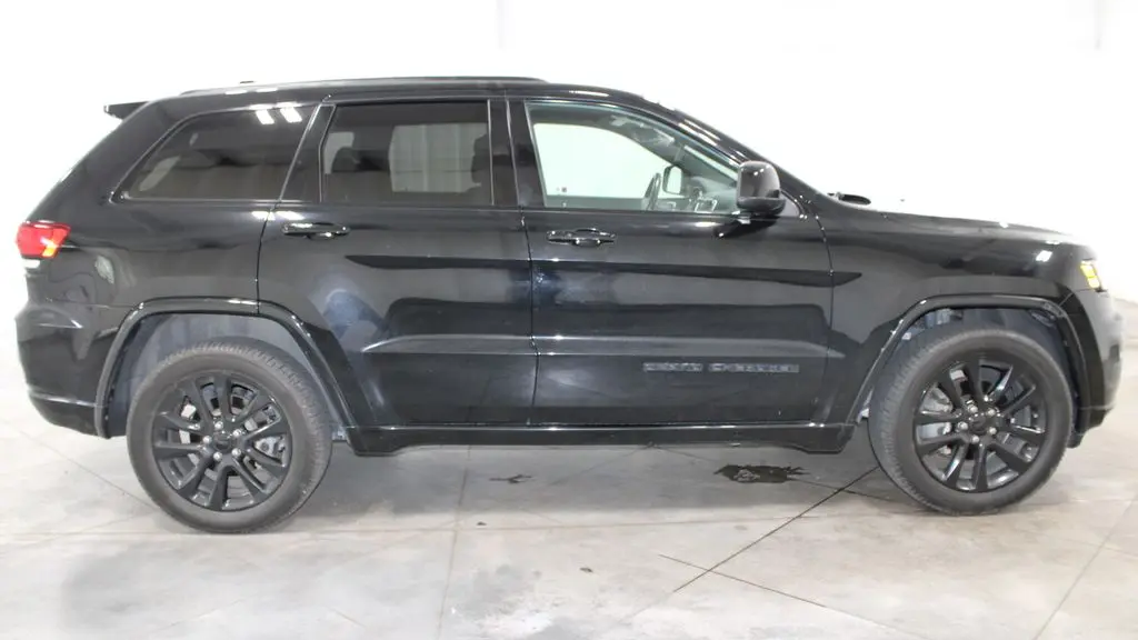 2018 Jeep Grand Cherokee Laredo