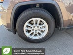 2018 Grand Cherokee Thumbnail 9