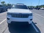 2019 Grand Cherokee Thumbnail 2