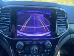 2019 Grand Cherokee Thumbnail 16