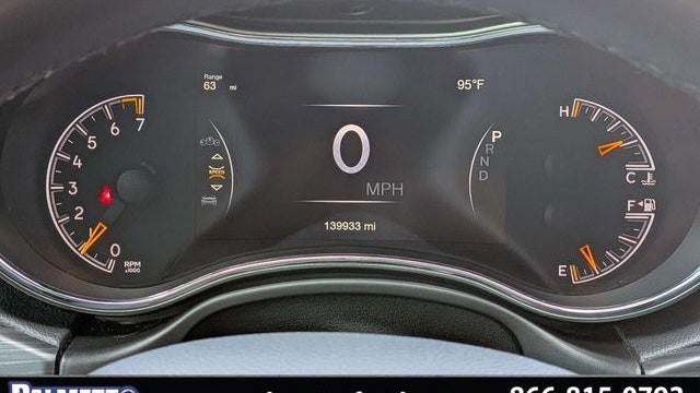 2019 Jeep Grand Cherokee Laredo