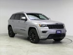 2019 Grand Cherokee Thumbnail 1