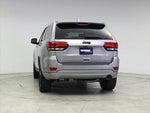 2019 Grand Cherokee Thumbnail 6