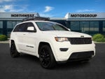 2021 Grand Cherokee Thumbnail 1