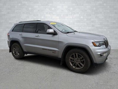 2016 Jeep Grand Cherokee 4X2 Laredo E 4DR SUV