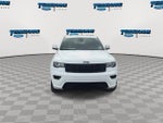 2019 Grand Cherokee Thumbnail 3