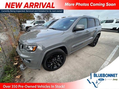 2019 Jeep Grand Cherokee 4X2 Laredo 4DR SUV