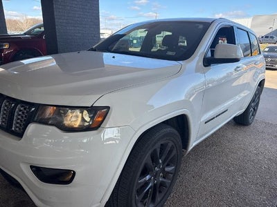 2021 Jeep Grand Cherokee 4X2 Laredo E 4DR SUV