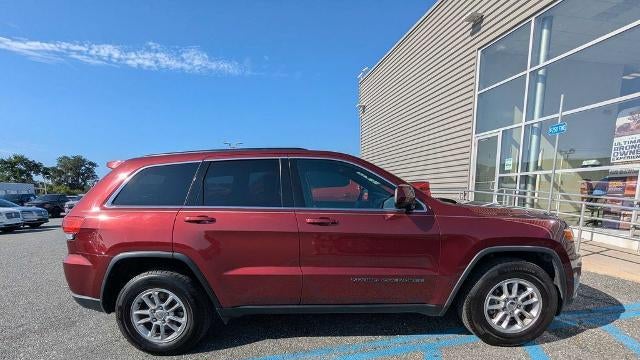 2019 Jeep Grand Cherokee Laredo