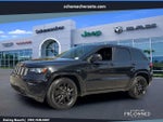 2021 Grand Cherokee Thumbnail 3