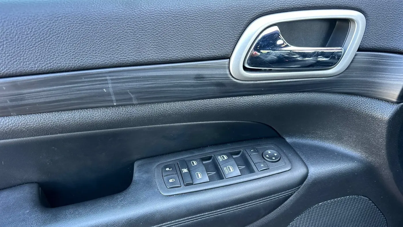 2022 Jeep Grand Cherokee WK Laredo E