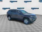 2017 Grand Cherokee Thumbnail 2