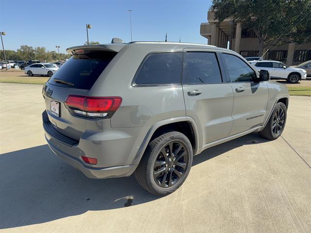 2020 Jeep Cherokee