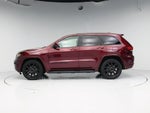 2019 Grand Cherokee Thumbnail 3