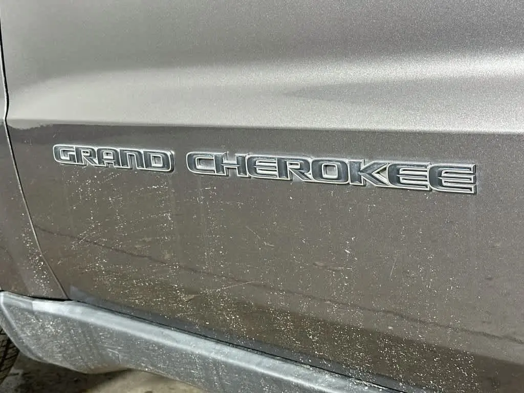 2019 Jeep Cherokee - $15,765