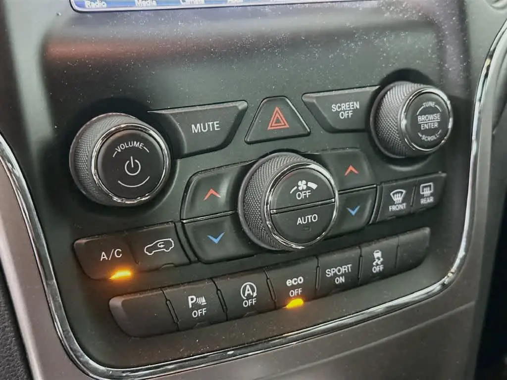 2019 Jeep Cherokee - $15,765