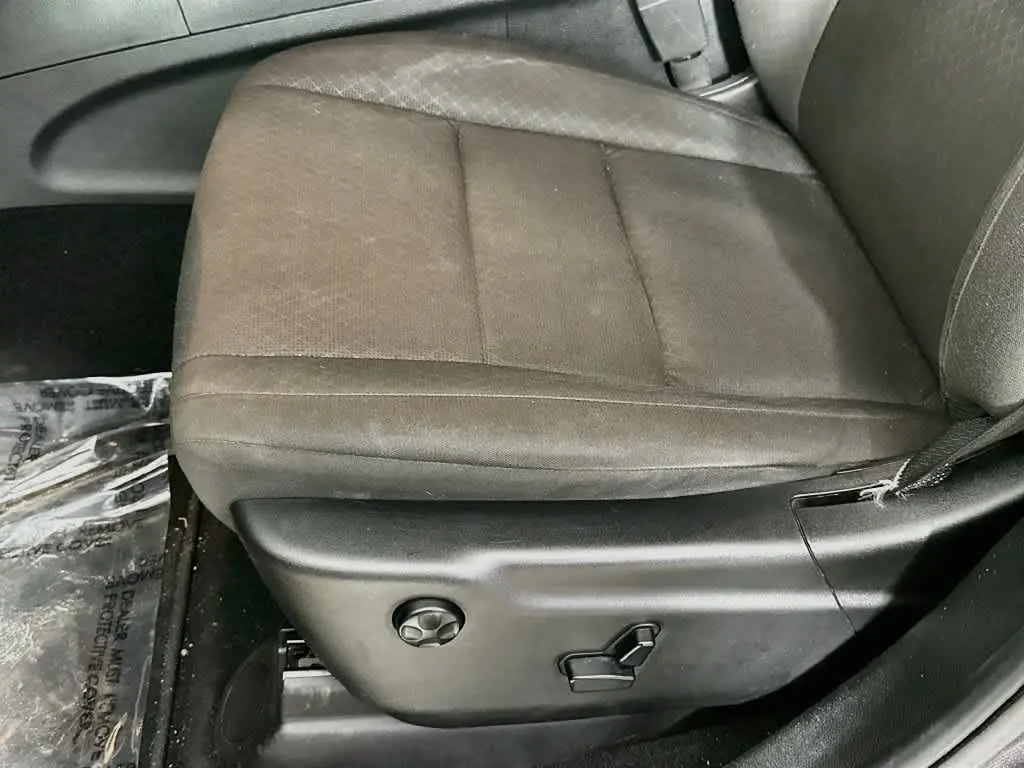 2019 Jeep Cherokee - $15,765