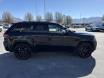 2019 Grand Cherokee Thumbnail 6
