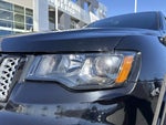2019 Grand Cherokee Thumbnail 11