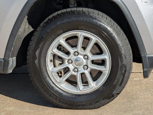 2018 Jeep Cherokee - $15,495