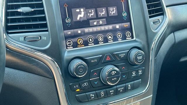 2018 Jeep Grand Cherokee Laredo