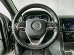 2019 Grand Cherokee Thumbnail 16