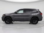 2019 Grand Cherokee Thumbnail 3