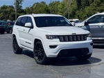 2021 Grand Cherokee Thumbnail 1