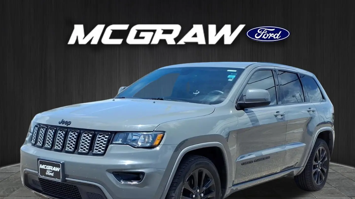 Preowned 2020 Jeep Grand Cherokee Laredo for Sale