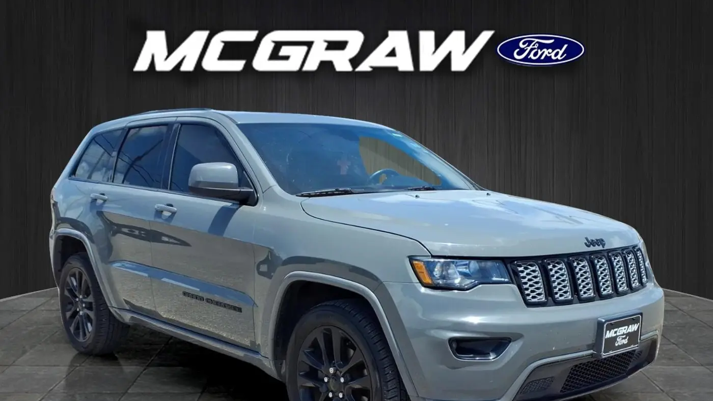 2020 Jeep Grand Cherokee Laredo