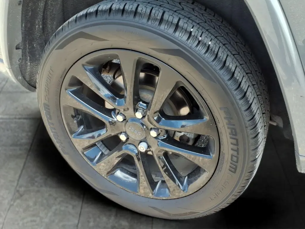 2020 Jeep Cherokee - $14,987