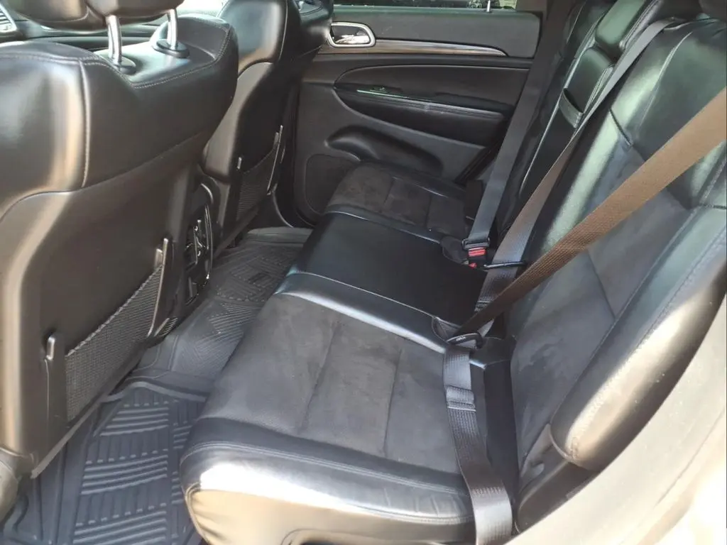 2020 Jeep Cherokee - $14,987