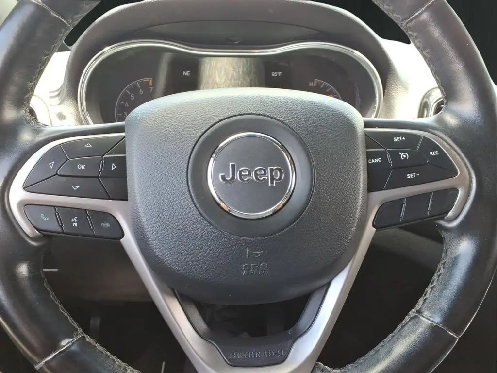 2020 Jeep Cherokee - $14,987