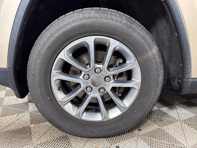 2015 Jeep Cherokee - $11,000