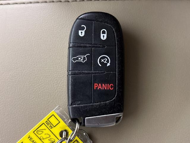 2015 Jeep Cherokee - $11,000