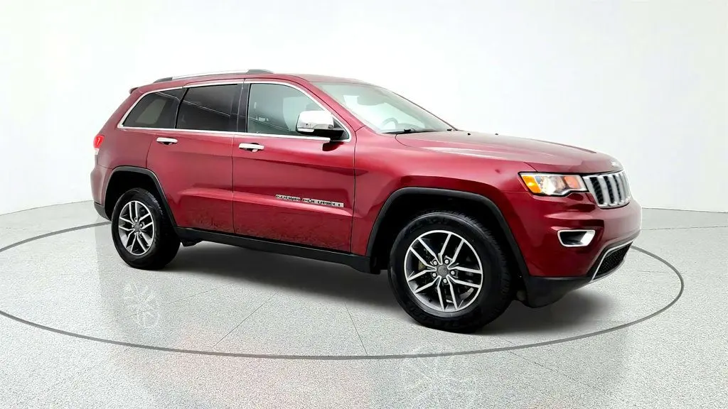 2019 Jeep Cherokee - $19,495