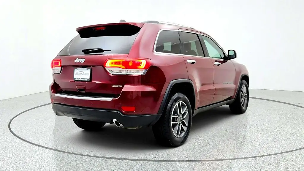 2019 Jeep Cherokee - $19,495