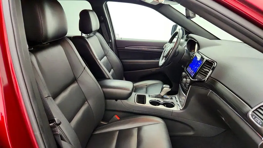 2019 Jeep Cherokee - $19,495