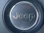 2016 Grand Cherokee Thumbnail 29