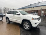 2017 Grand Cherokee Thumbnail 3