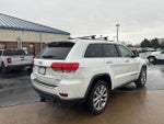2017 Grand Cherokee Thumbnail 4